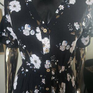 🌼 Black Floral Button Maxi Dress | Flowy Country Vibes | Size Small